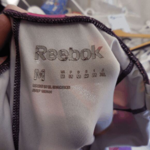 Reebok Womens Mid Rise Athletic Capri Yoga Compression Geometric Pants Medium - Picture 4 of 8